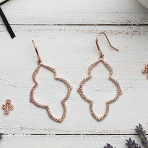 Stella & Dot Rose Gold Quatrefoil Clover Drop Earrings
